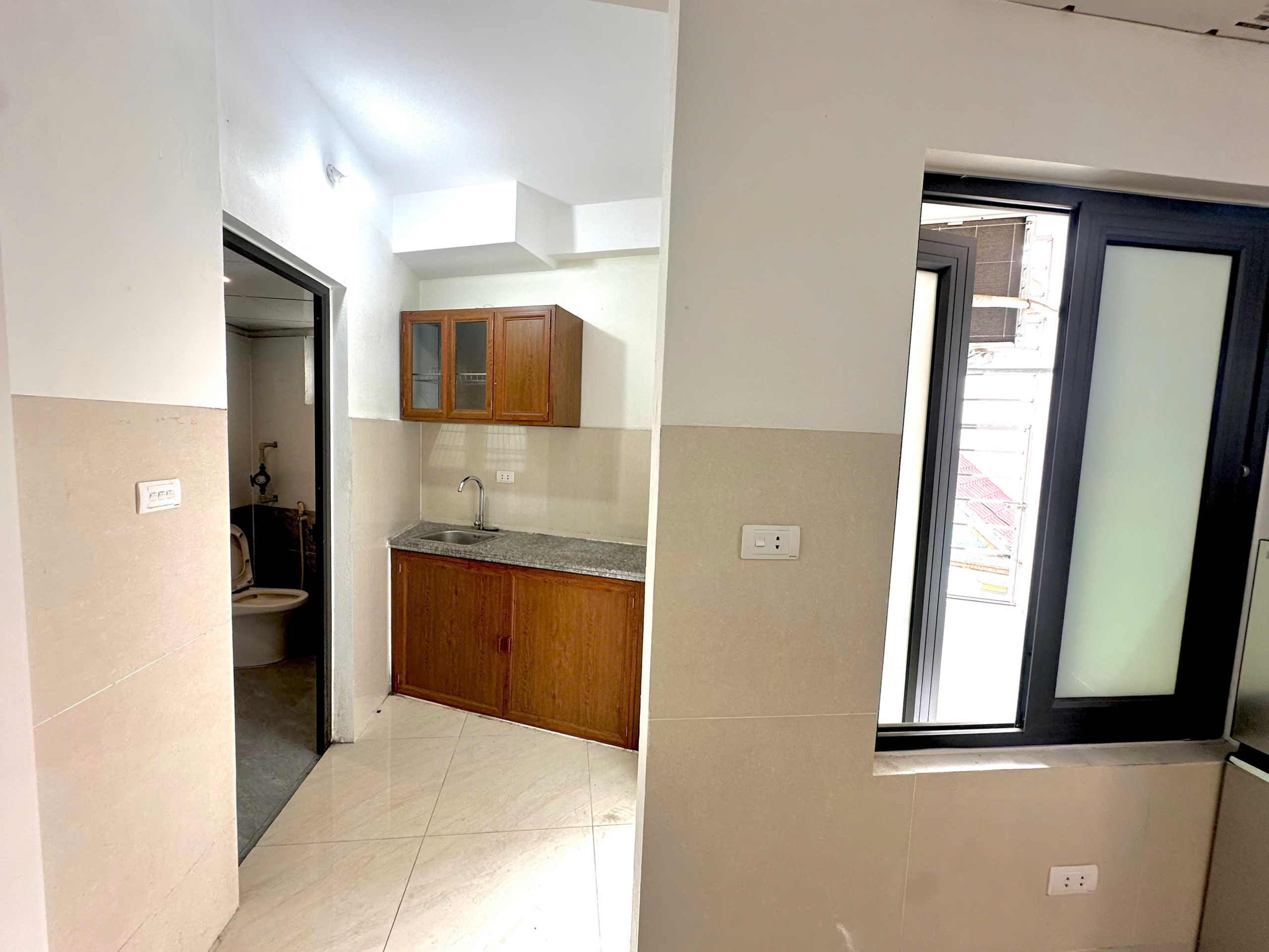 ien8 HR32 – 136 Cầu Diễn
