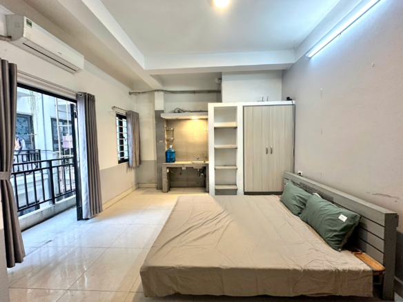 HR32 – 177 Cầu Diễn