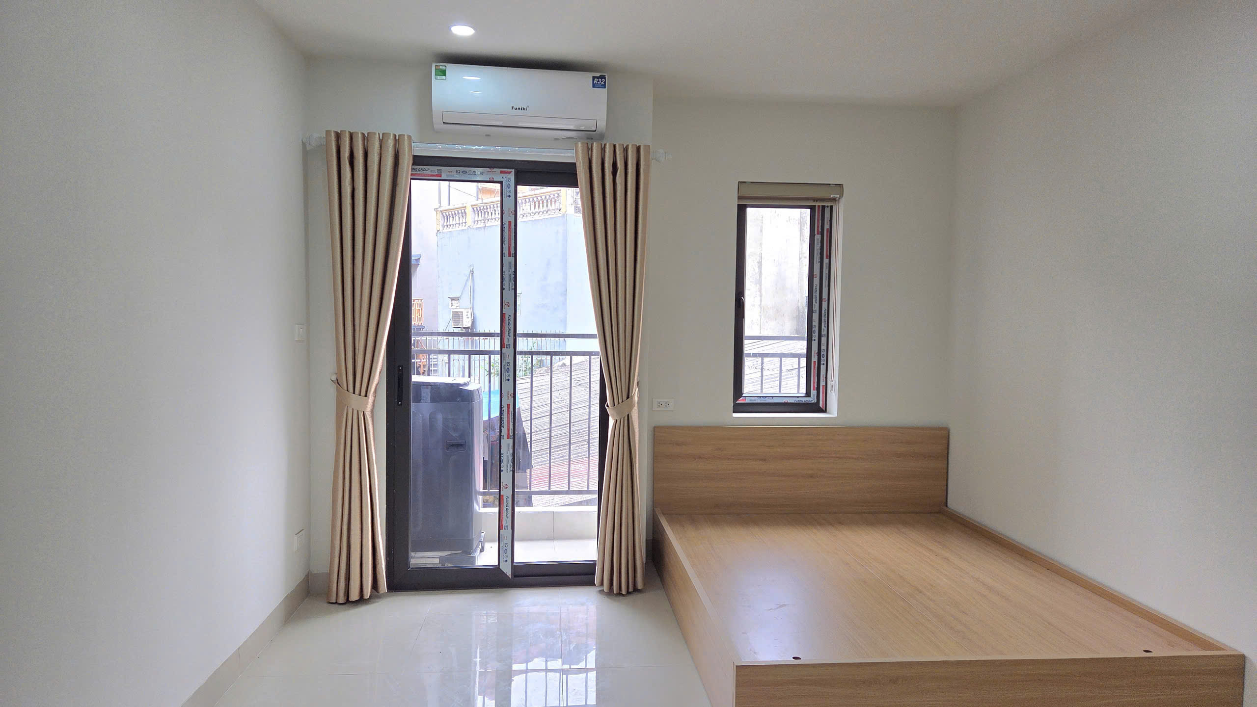 TH0002 – 61 Đ. Lạc Long Quân, Nghĩa Đô, Cầu Giấy