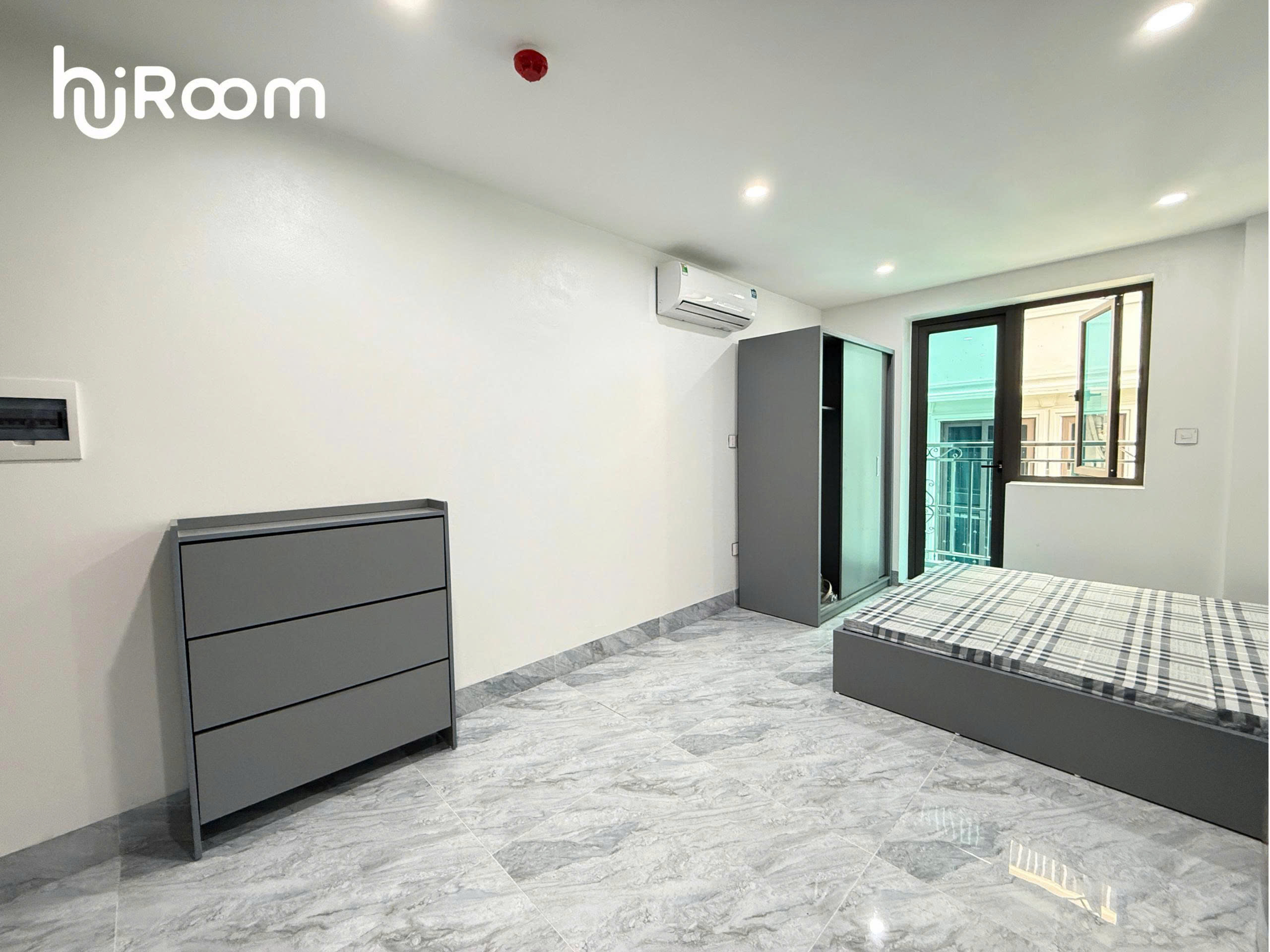 z7828922392049_a40a5dbd02e5f654854782287d802c66 NTL0051 – 14.Mễ Trì Hạ