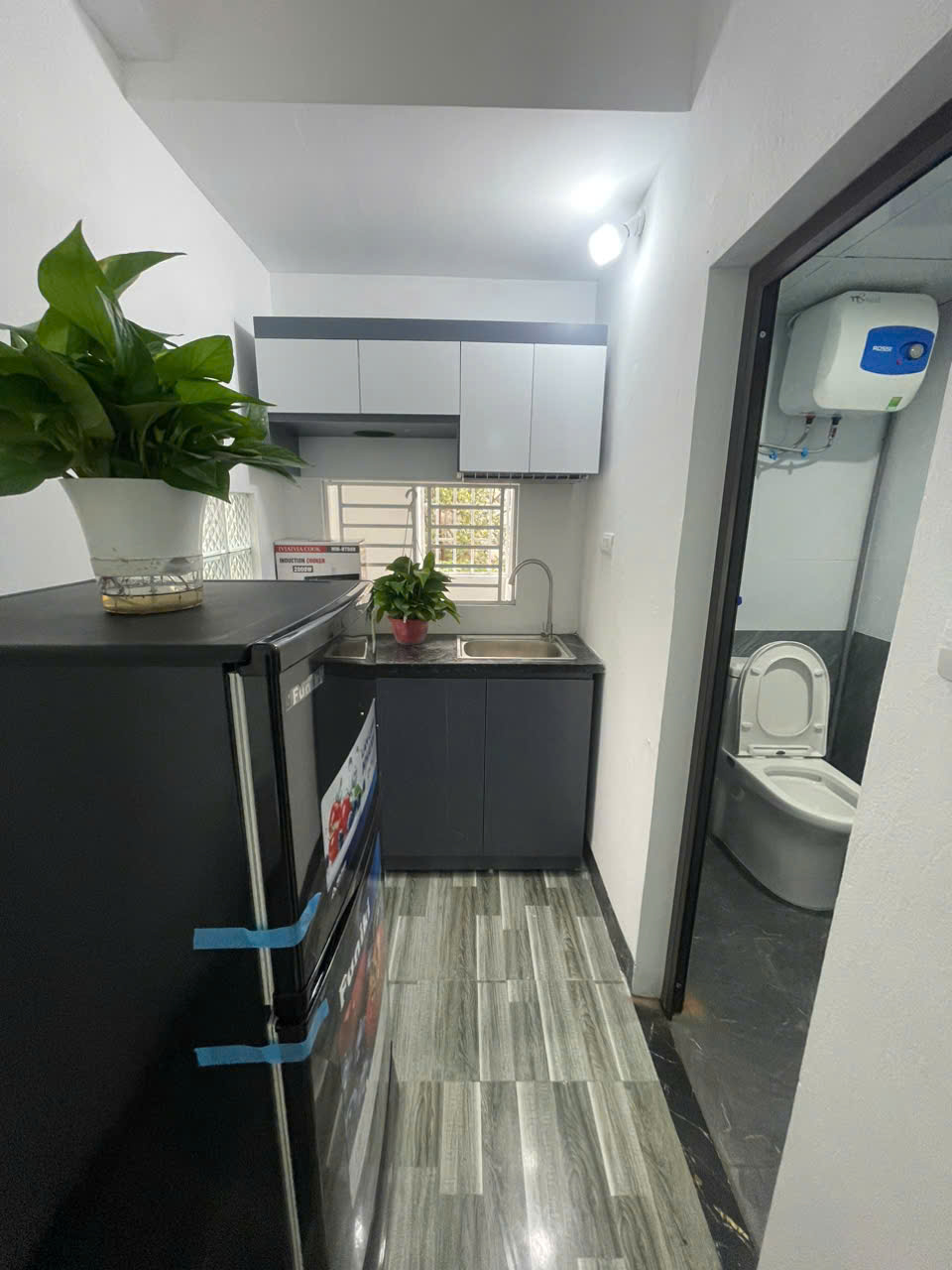 z7914903873670_6d2f5ec0419054ed5f77eb15141e93a9 HR40 – 303.Xuân Phương