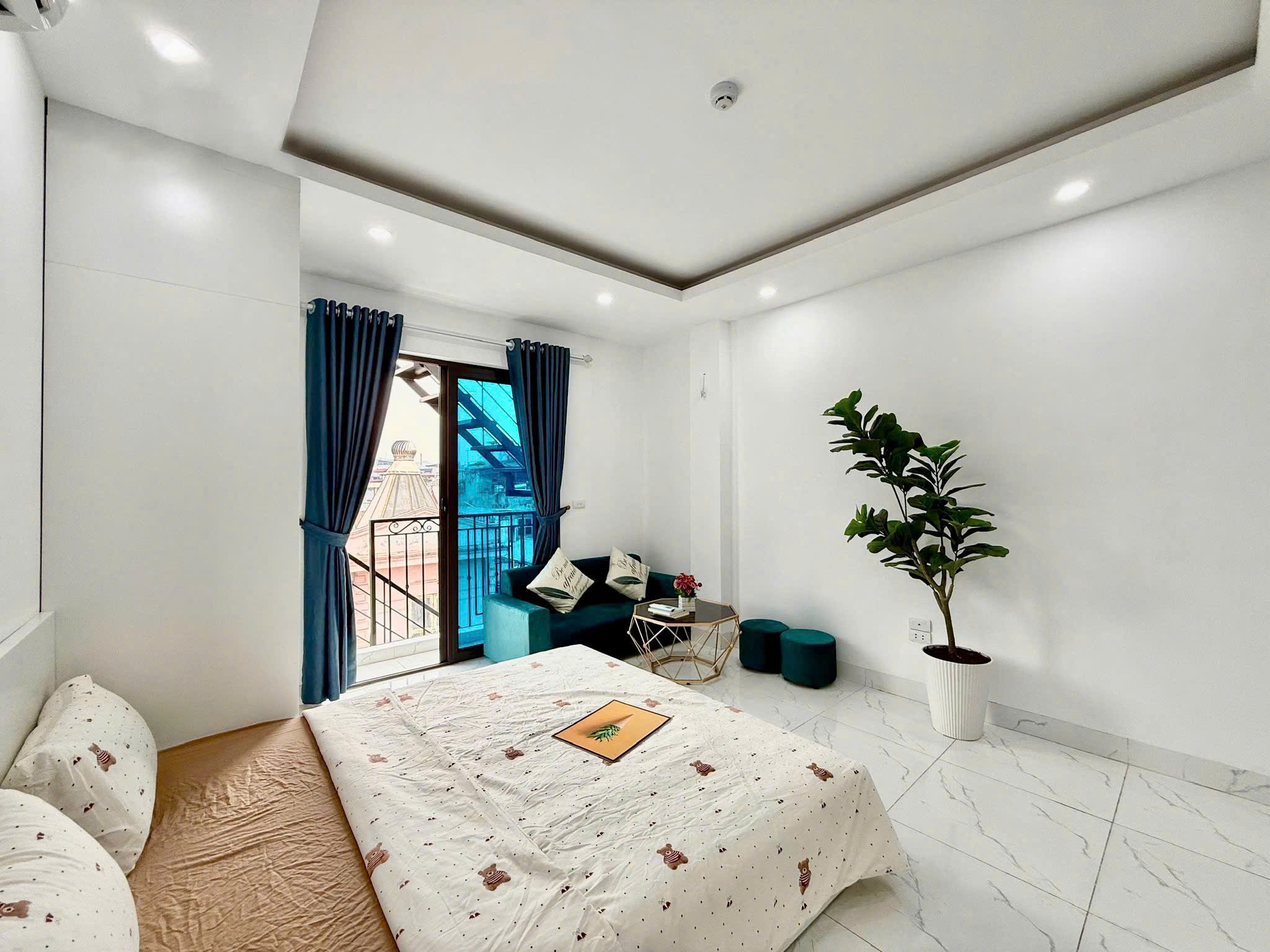 z7923374831586_d264b57695c152ea31c8011c0b0d0e45 TH0005 – 23 Xuân La, Tây Hồ