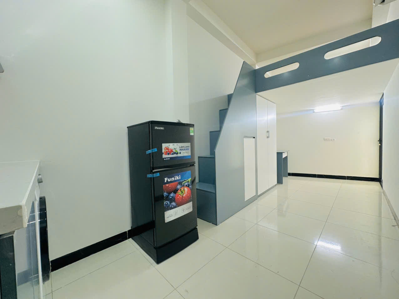 z7968461315636_ad112e5edd1898461bdc85c4a7f26002 HR44 – 47. Nguyễn Đức Cảnh