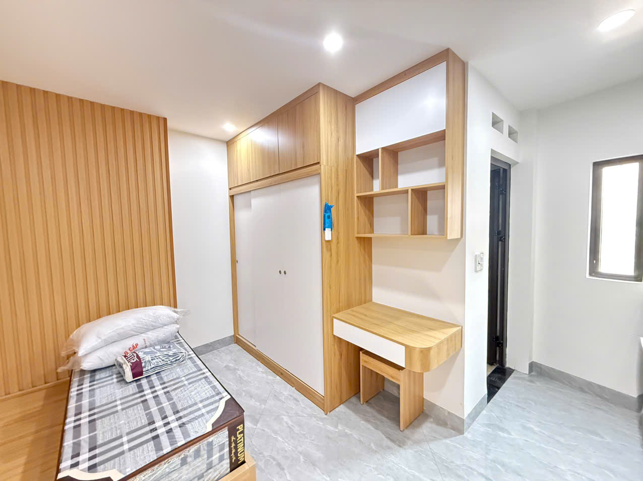 z7992698469872_c7a30b92c6e8010b1ba30ce566031e83 CG0028 – 196. Trần Duy Hưng