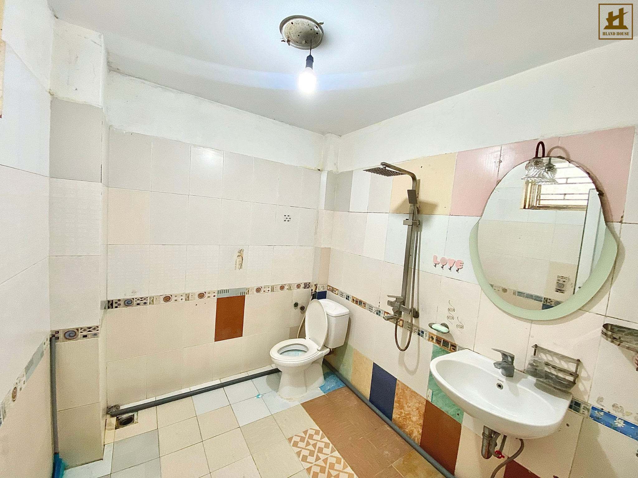 Hland Tower 109 – 5 HR30 – 207 Phùng Hưng