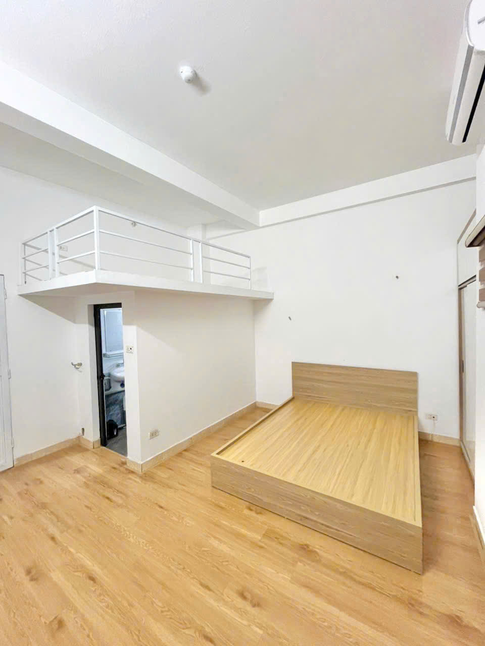 z7994635349858_874c800c88369eab41ff2644f96a3d62 HR49 – 268. Phạm Văn Đồng