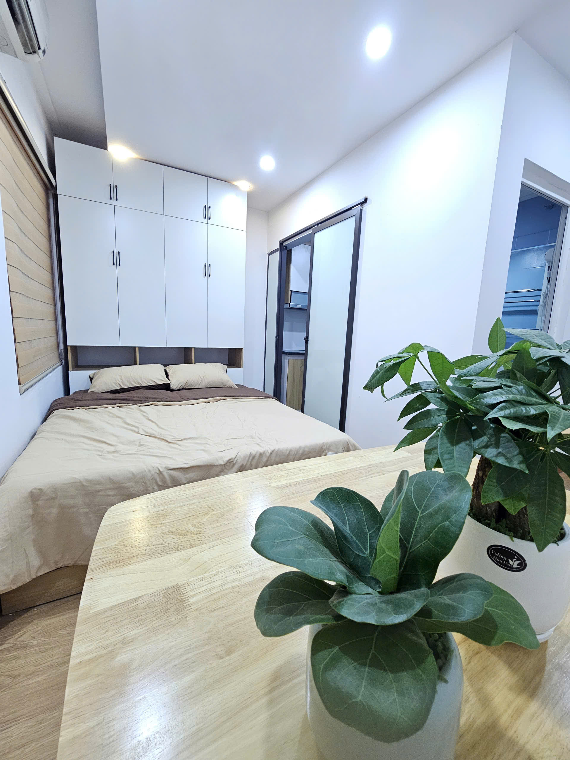 z7994638342945_8471a00ca05596a49414aadf37963d5b HR49 – 67 Linh Lang