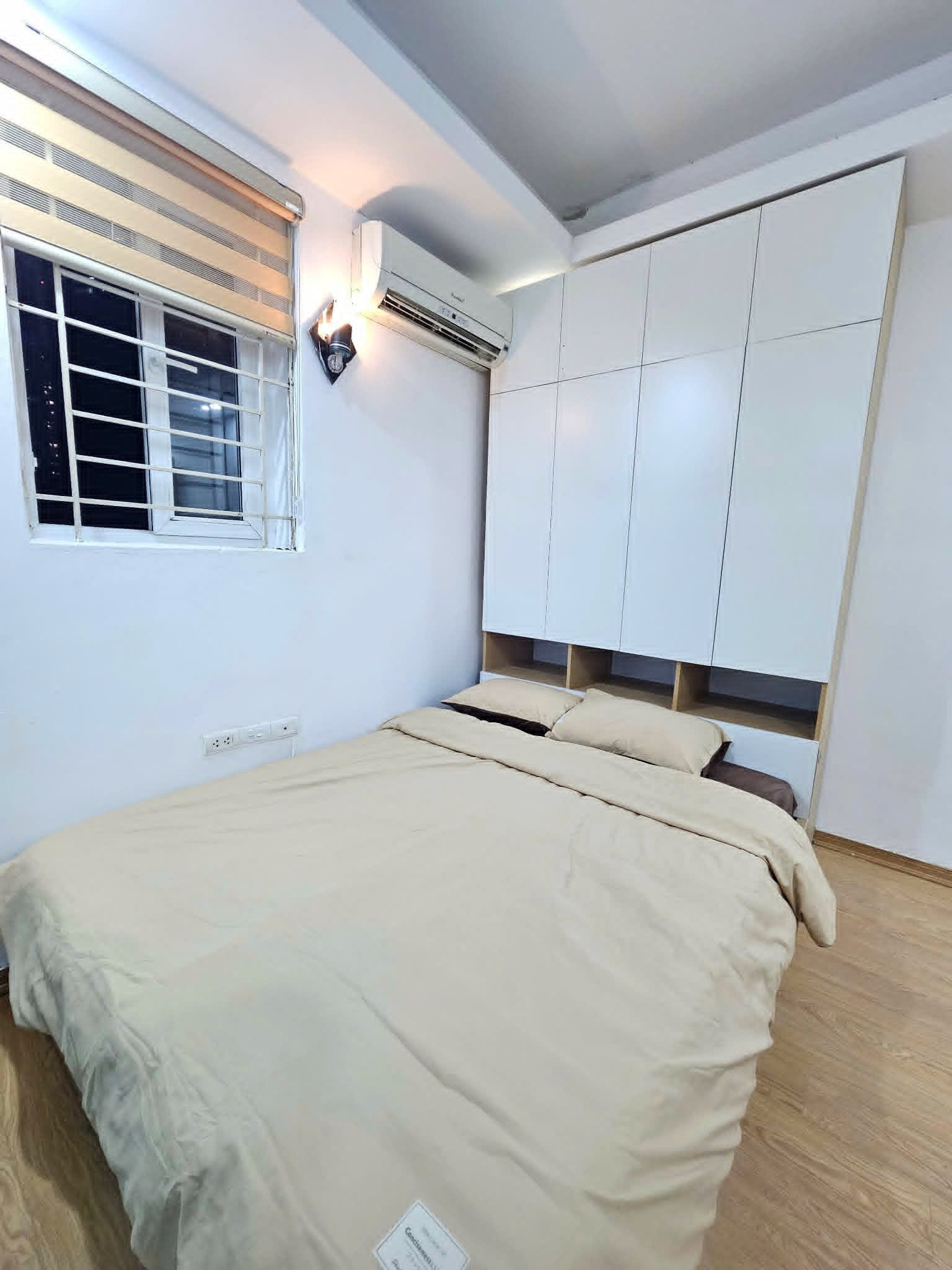 z7994639363330_73159060926d819a5c3645d3637a4d03 HR49 – 67 Linh Lang